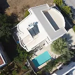 Kamp alanı Altinkumda 12 Kisilik Oezel Havuzlu Villa