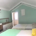 Altinkumda 12 Kisilik Oezel Havuzlu Villa Didim