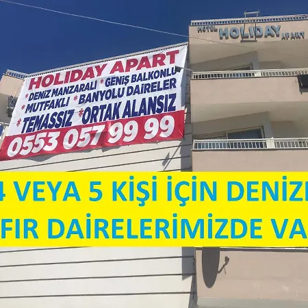Altinkumda 12 Kisilik Oezel Havuzlu Villa Kamp alanı Didim