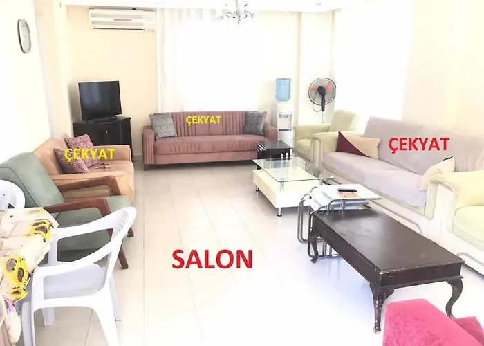 Kemp With Private Pool In Altinkum *