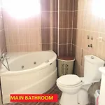 Altinkumda 12 Kisilik Oezel Havuzlu Villa אתר קמפינג *